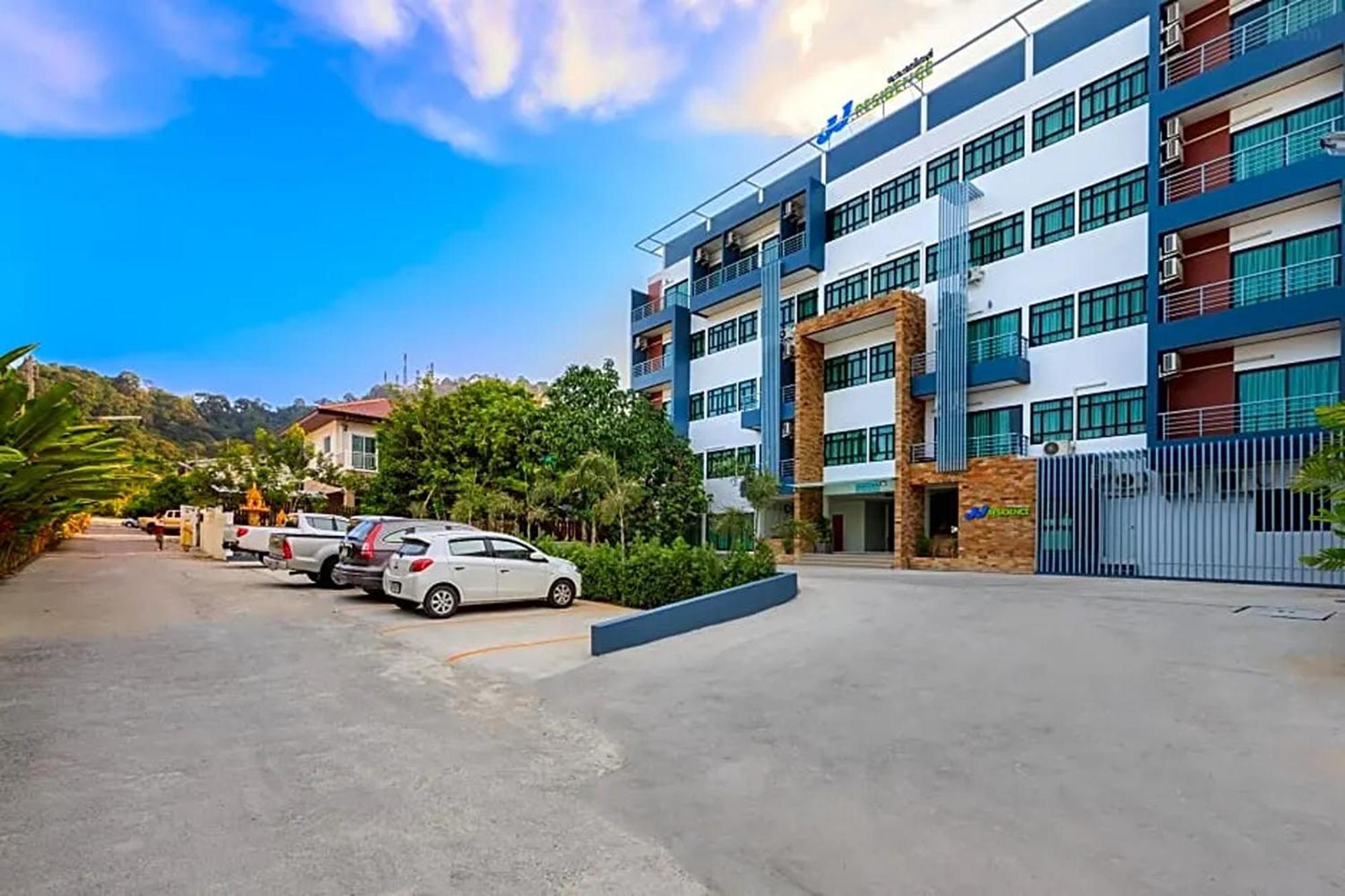 JJ Residence Phuket Town Eksteriør billede